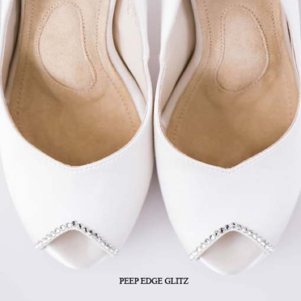 Angela Nuran Ivory Tribeca Peep Toe Platforms 8.5